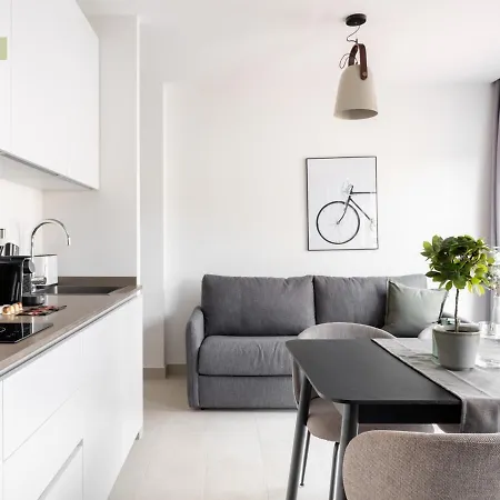מלון דירות Limehome Calle Torcuato Luca De Tena - Digital Access