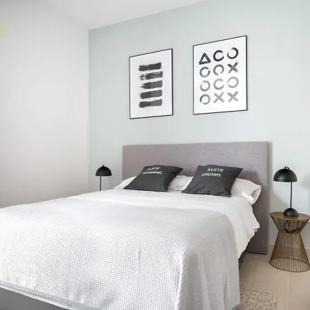 מלון דירות Limehome Calle Torcuato Luca De Tena - Digital Access סביליה