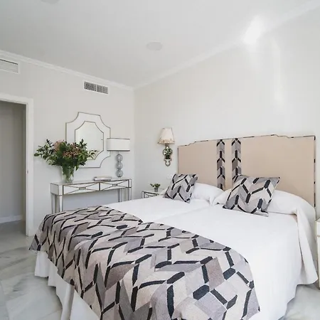 Abreu Apartment Seville