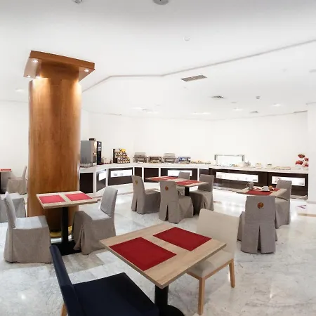 帕萨雷拉酒店 4*