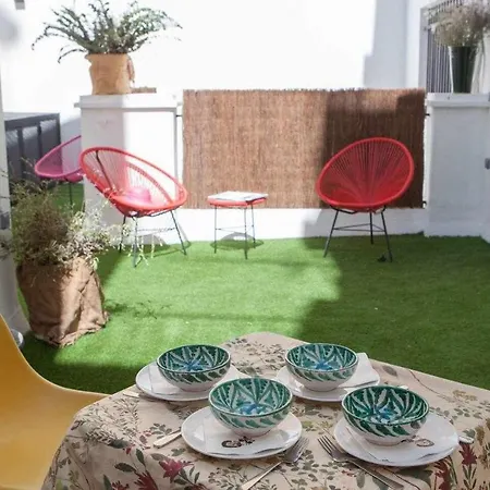 Isg Alhondiga Piso Nuevo Piscina Casco Antiguo8p Apartment *
