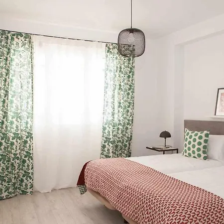 Isg Alhondiga Piso Nuevo Piscina Casco Antiguo8p Apartment