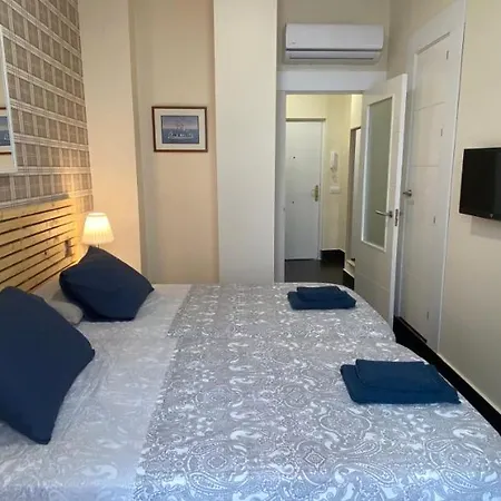 Aym Places Maestranza Apartment *