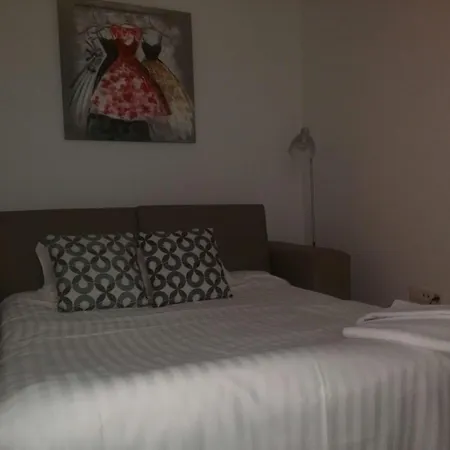 Cool Hotel