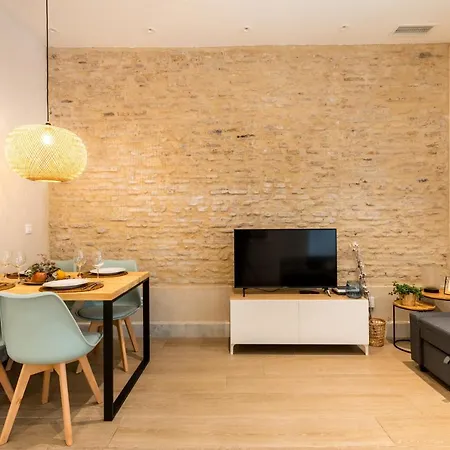 Апартаменты Behouse Arroyo B Севилья