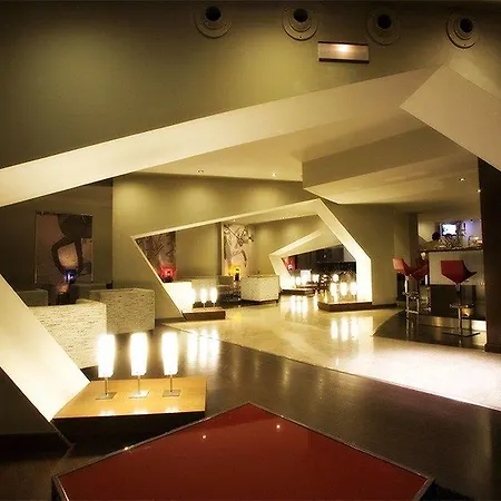 Hotel Ribera De Triana 4*