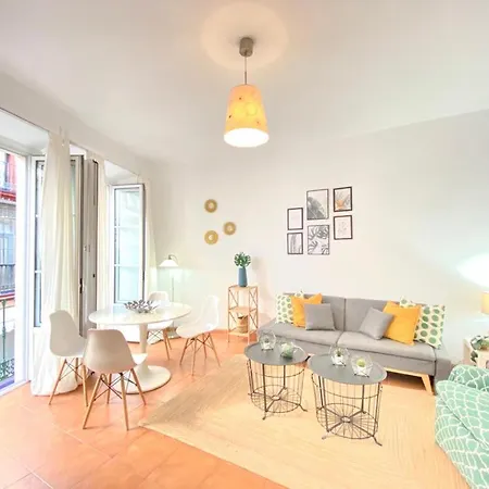 Superb In Downtown Of ,parking Optional, !! Appartement