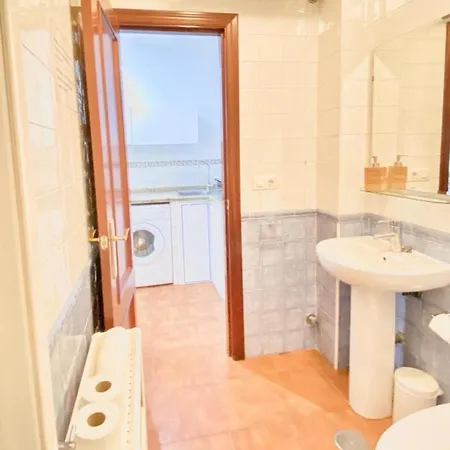 Superb In Downtown Of ,parking Optional, !! Appartement Séville