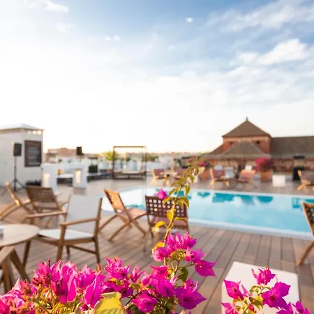 Zenit Hotel 4*
