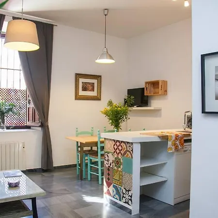 Beautiful Silent Private Parking Apartment *