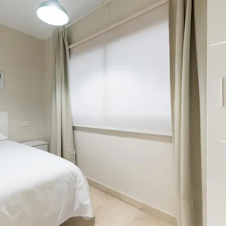 Lumbreras Host Apartment Seville