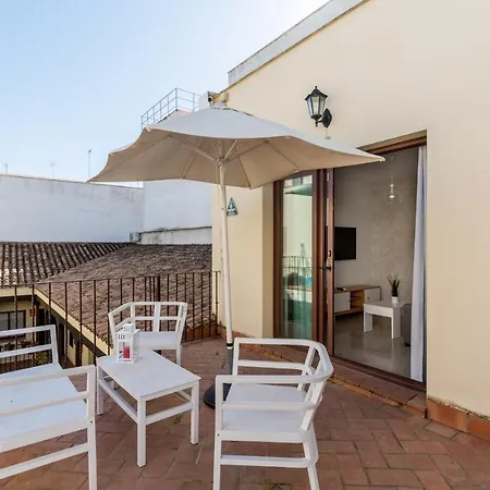 Apartment Lumbreras Host