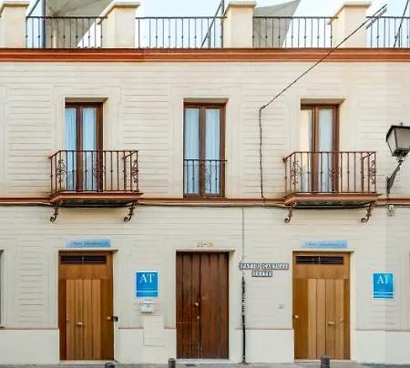 Lumbreras Host Apartment