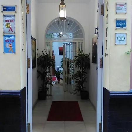 圣克鲁斯庭院酒店 酒店