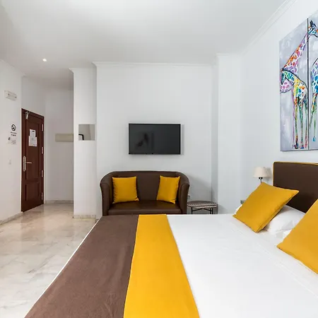 Cool 2* Sevilla