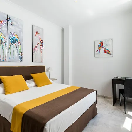 Cool Hotel 2*