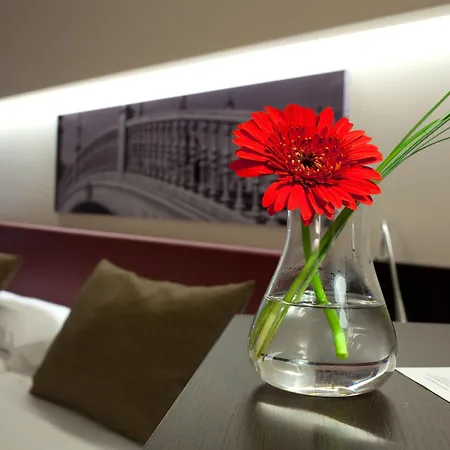 Ayre Hotel 5*
