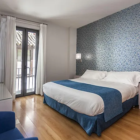 Aacr Museo Hotel 3*