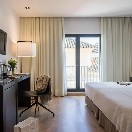 Fernando Iii Hotel