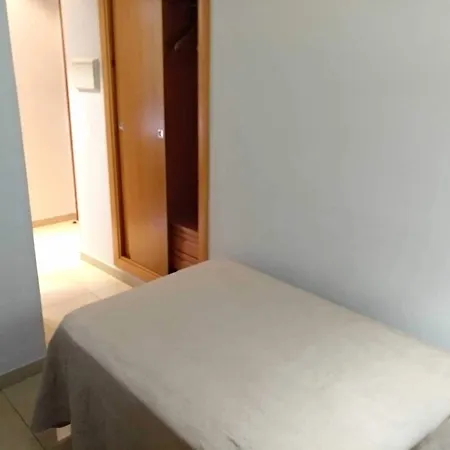 Goya Hotel 2*