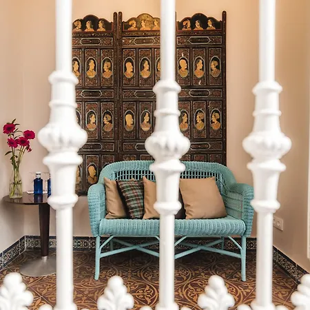 Hotel Boutique Casa De Colon 3*