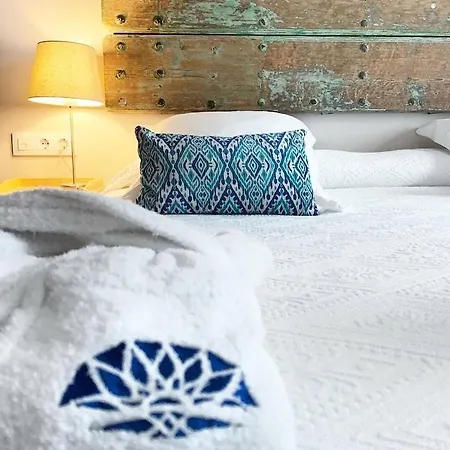 Hotel Boutique Casa De Colon 3*