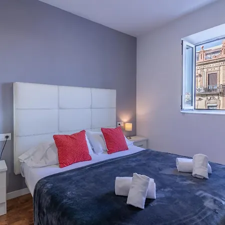 Reservaloen Terrazas De La Catedral Apartment