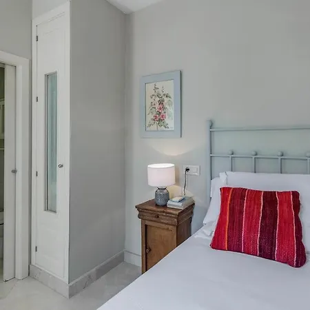 Fam Sevillian Townhouse * Seville