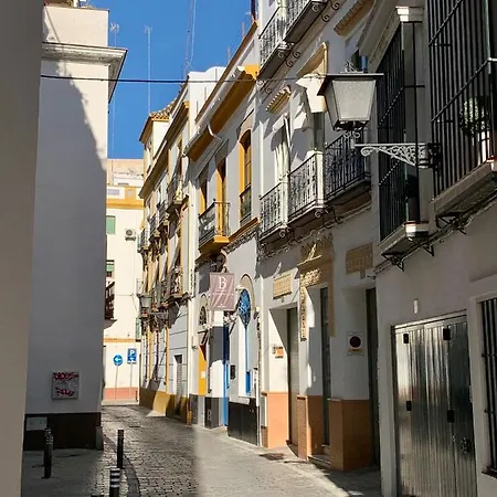 Fam Sevillian Townhouse Seville