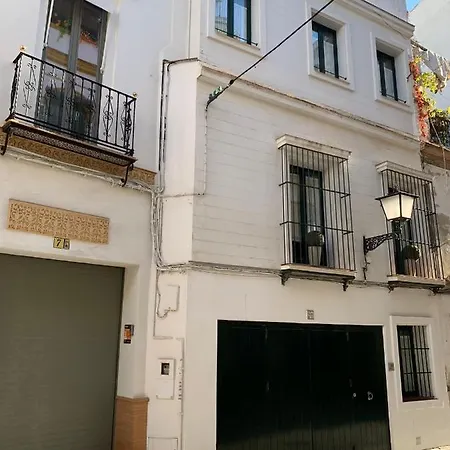Fam Sevillian Townhouse * Seville