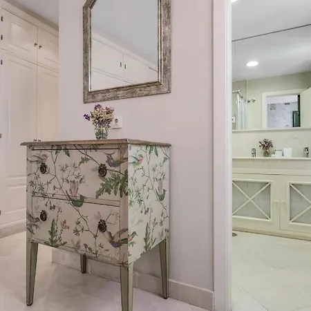 Fam Sevillian Townhouse Holiday home Seville