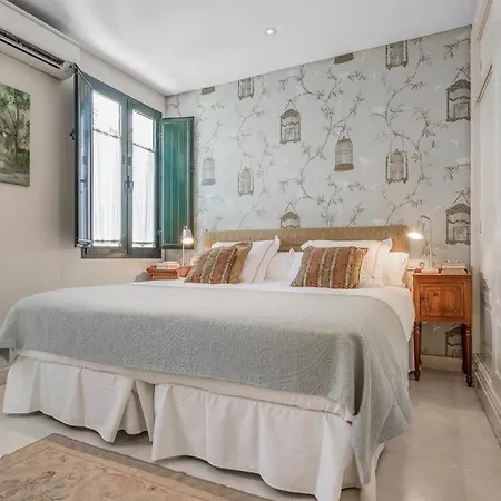 Holiday home Fam Sevillian Townhouse Seville