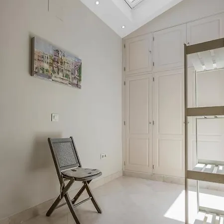 Holiday home Fam Sevillian Townhouse Seville