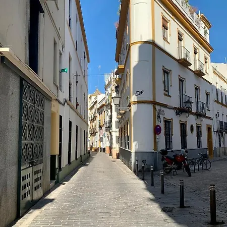 Holiday home Fam Sevillian Townhouse Seville