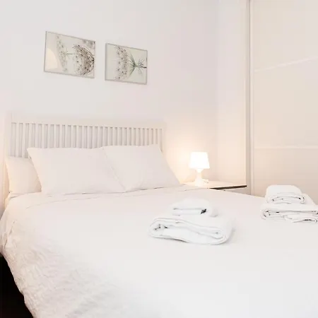 Like - Museo Apartamento