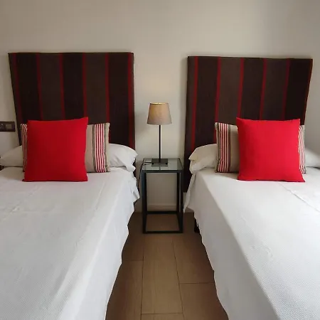 Puerta Del Arenal - Kainga Homes Appartement *