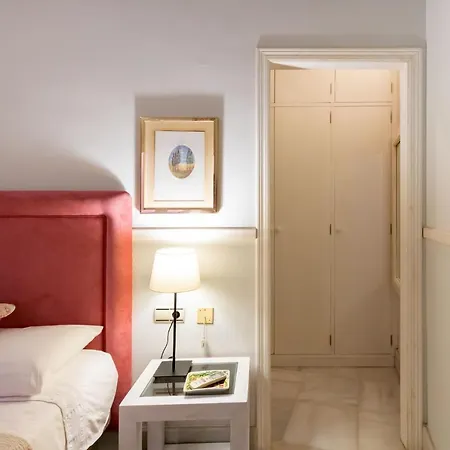 Villa Museum Duplex And Patios, Historical Center, 8 Pax