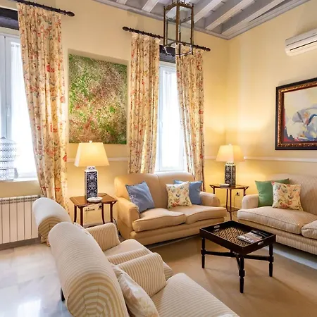 Museum Duplex And Patios, Historical Center, 8 Pax Villa