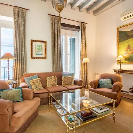 Museum Duplex And Patios, Historical Center, 8 Pax * Seville