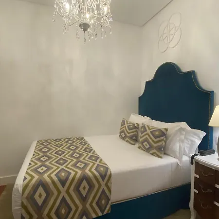 Derby Hotel 3*