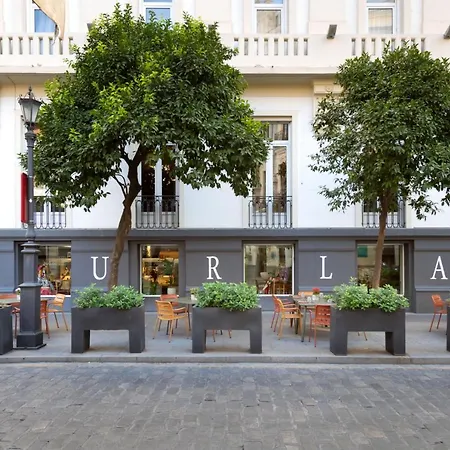 Museum Duplex And Patios, Historical Center, 8 Pax