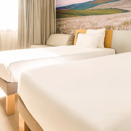Hotel Novotel 4*