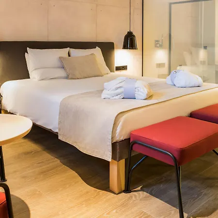Novotel 4*