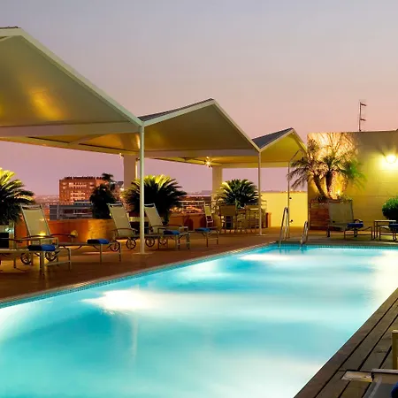 Novotel 4*