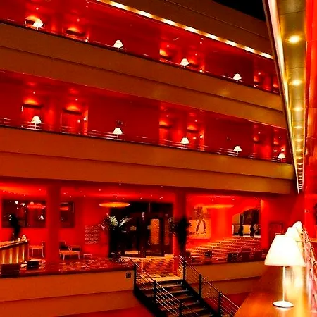 Ribera De Triana Hotel 4*