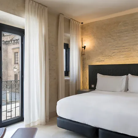 Eme Catedral Mercer 5* Sevilla