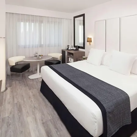 Hotel Melia Lebreros Seville