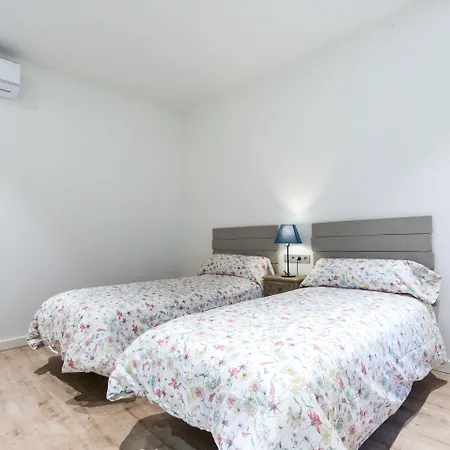 Lanza Apartament *