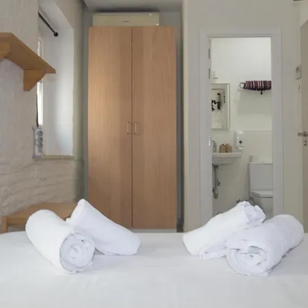 The Nomad Hostel&pension Hostel Sevilla