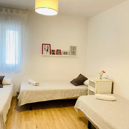 Betis A La Orilla Del Guadalquivir&vistas A La Giralda Apartamento